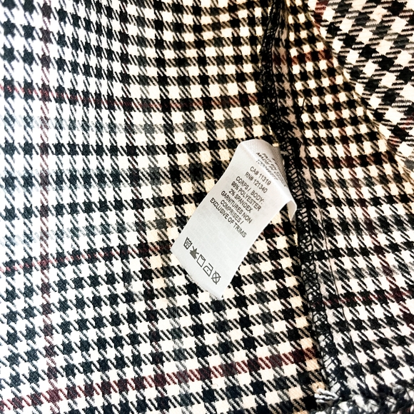 Dynamite Houndstooth Plaid Mini Skirt White Black & Brown Tones - Picture 8 of 9